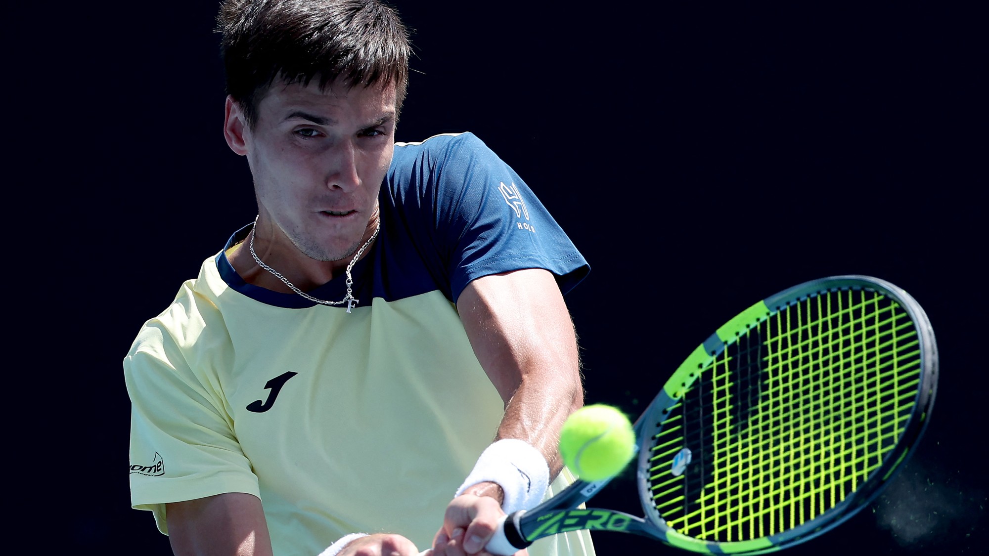 Marozsán Fábián a a lengyel Kamil Majchrzak elleni mérkőzésén az Australian Openen.