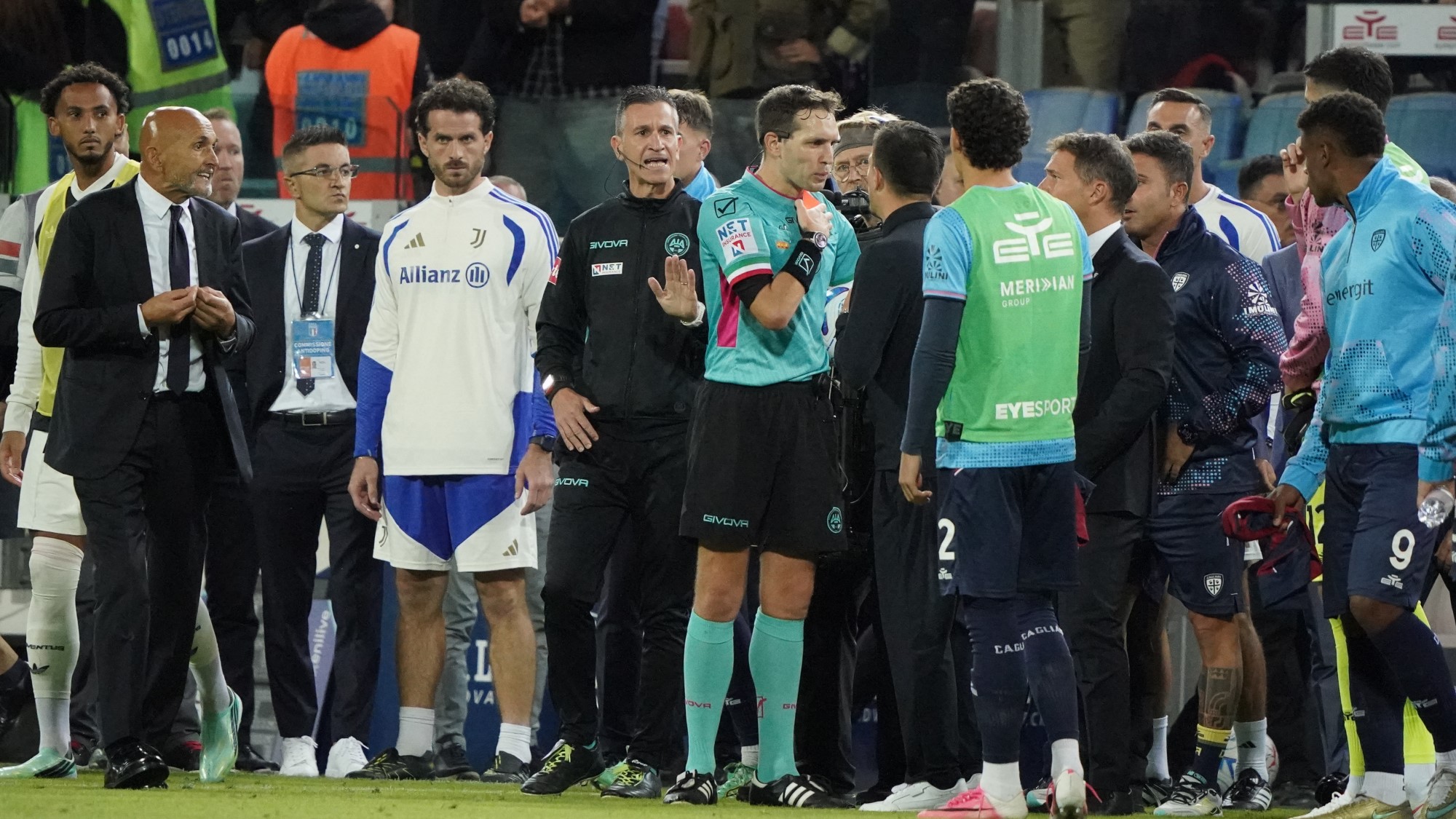 serie a cagliari juventus vitatkozó edzők piros lap